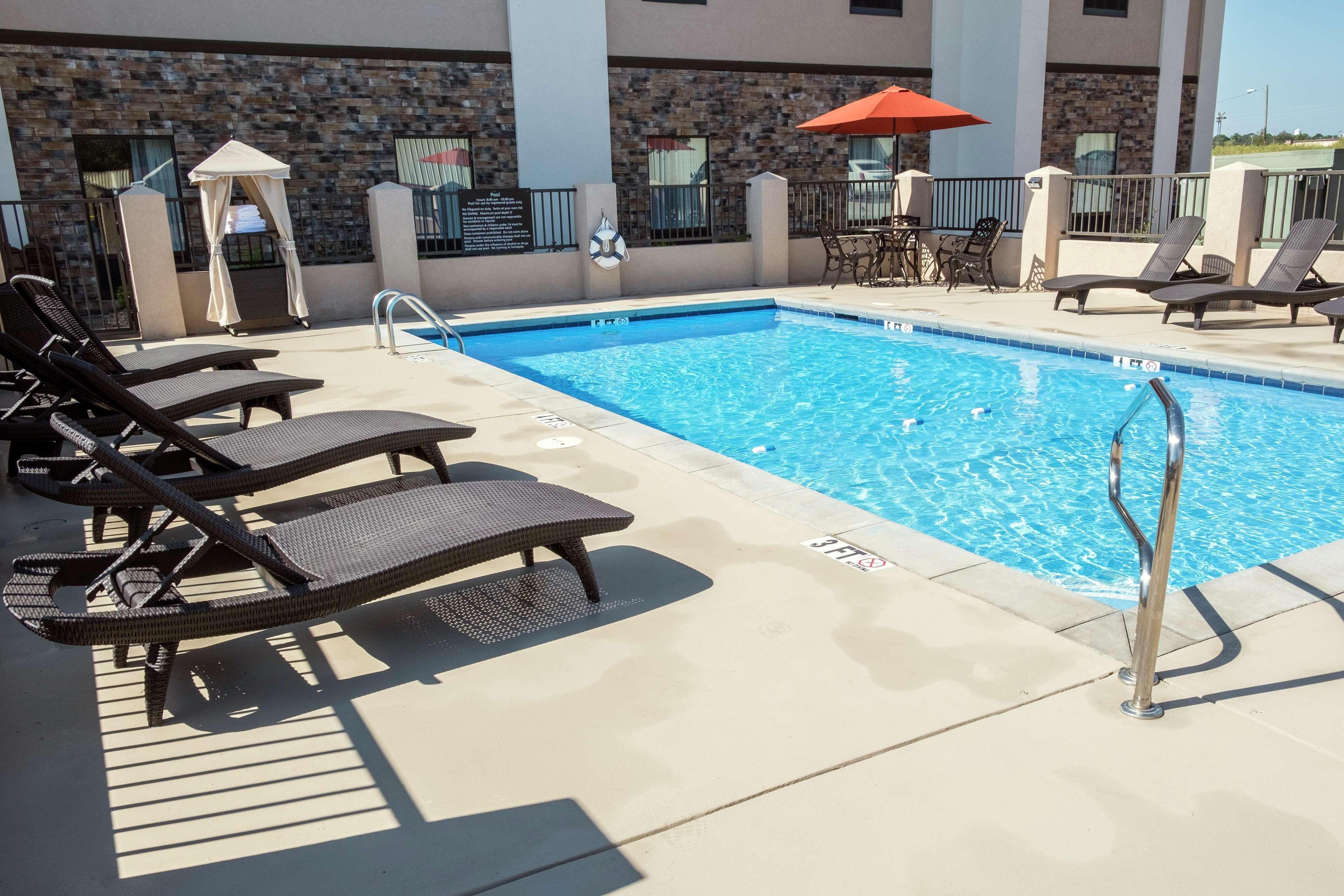 Hampton Inn Hartwell Ga Exterior photo