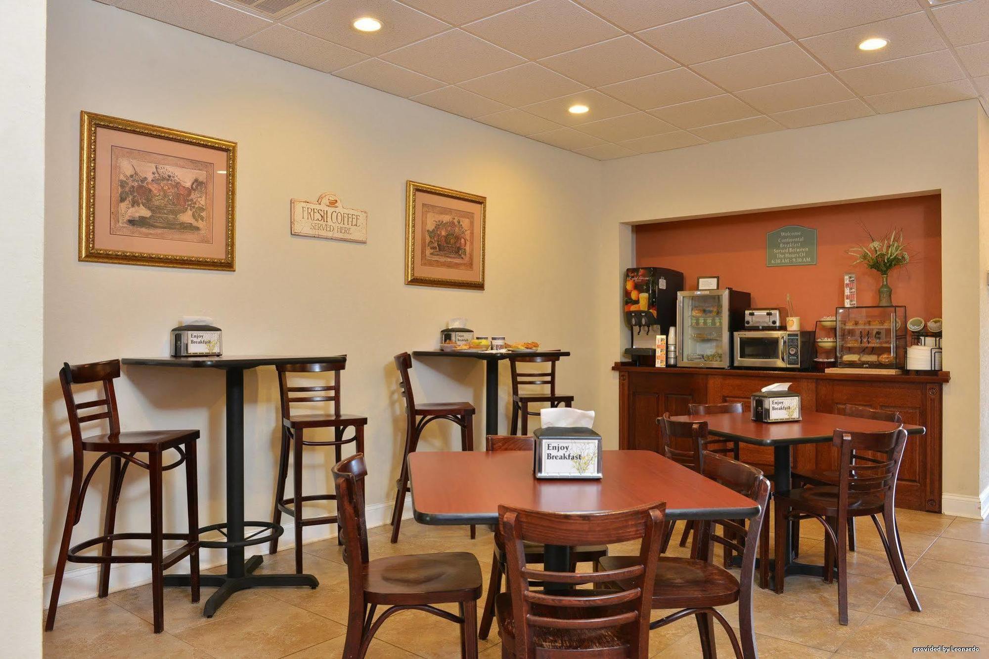 Hampton Inn Hartwell Ga Exterior photo